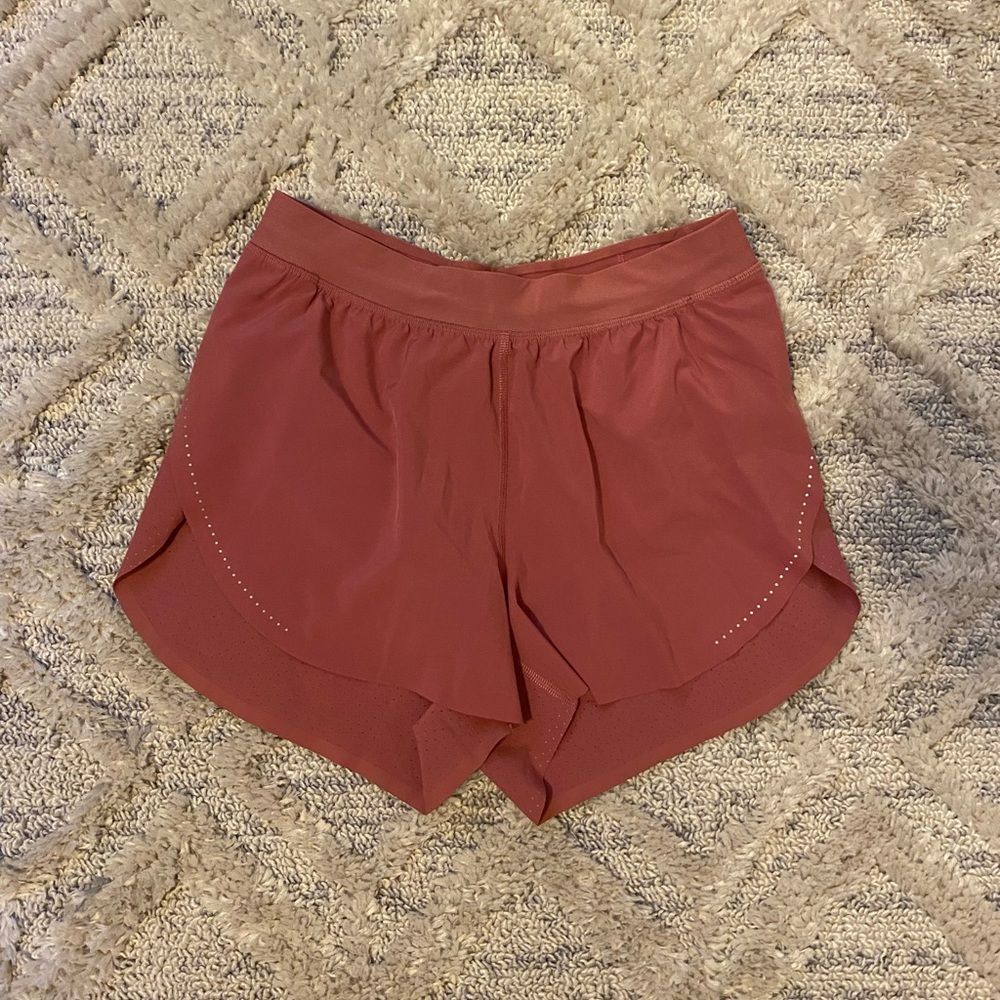 Lululemon Find Your Pace Short